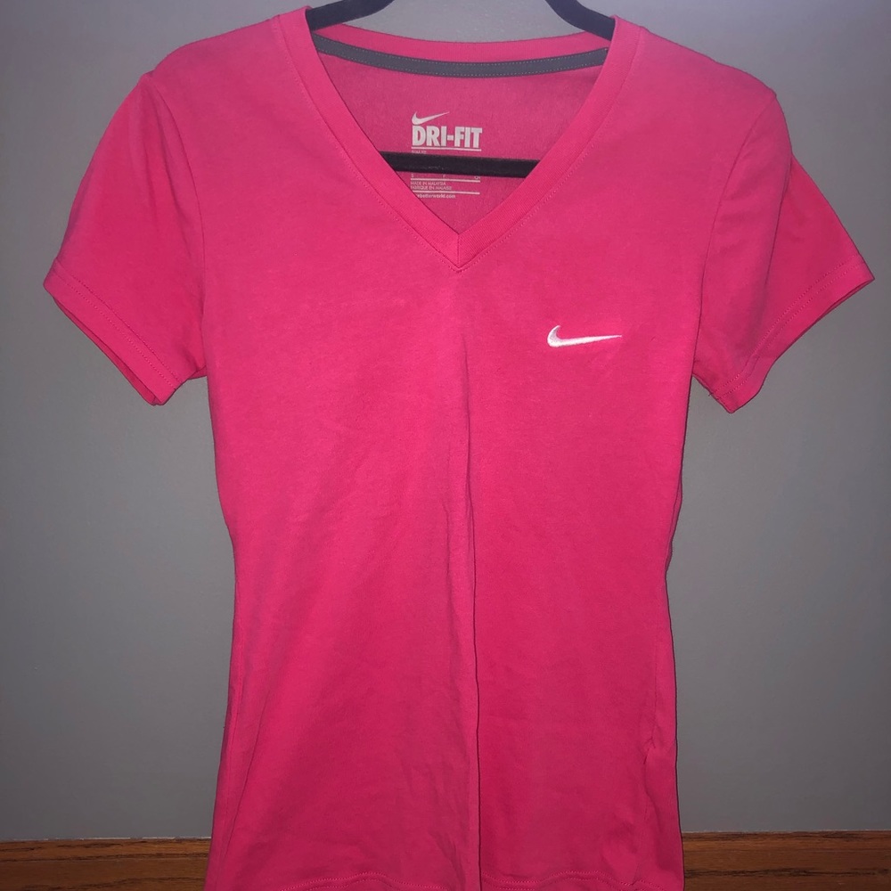 Nike v-neck